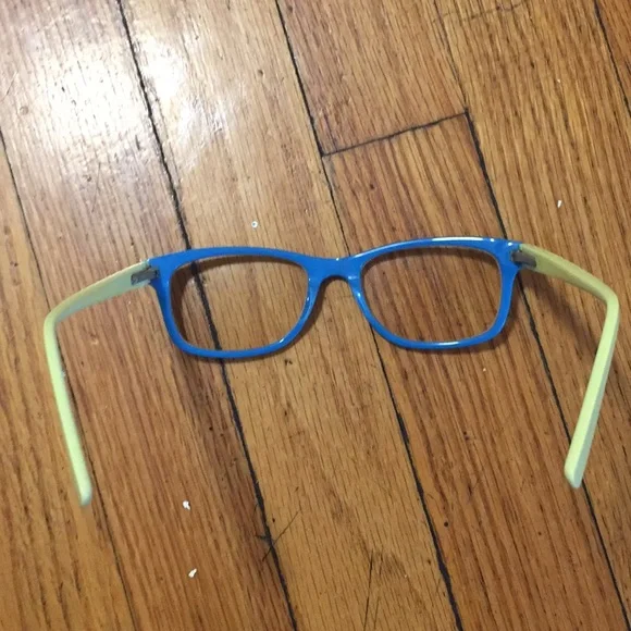 Nike - Picture 5 of 8